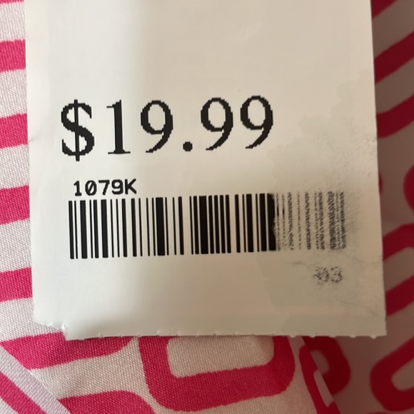 Fun pink patterned button down - Picture 4 of 4